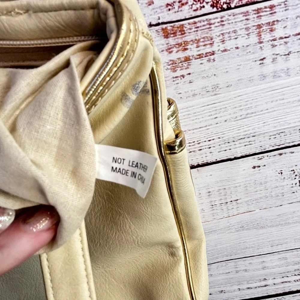 N/A shoulder bag